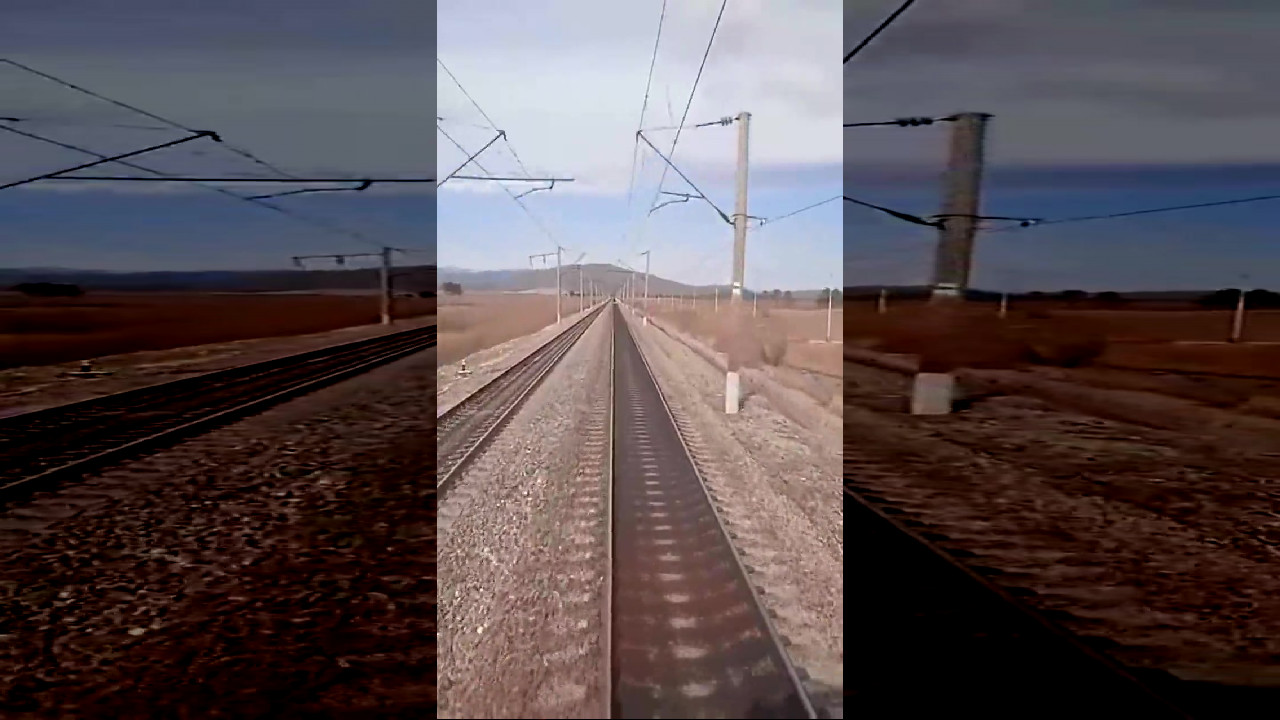 воркута видео. поезд переехал стадо оленей. поезд задавил стадо оленей. поезд переехал стадо овец. поезд переехал стадо оленей.