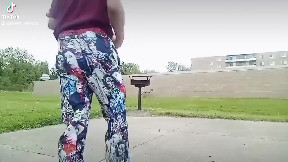 Juggling outside at the picnic area 51 (video) - ItemFix