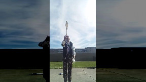 Juggling outside (video) - ItemFix